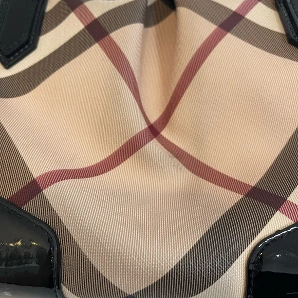 Burberry Classic Nova Check Bag Black - Picture 7 of 16